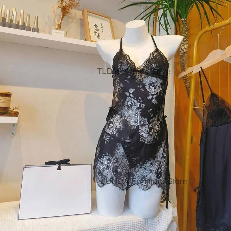 Half-length Underwear Mannequi - đánh giá và giá Baby Clothing Store