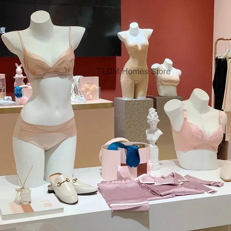 Half-length Underwear Mannequi - đánh giá và giá Baby Clothing Store